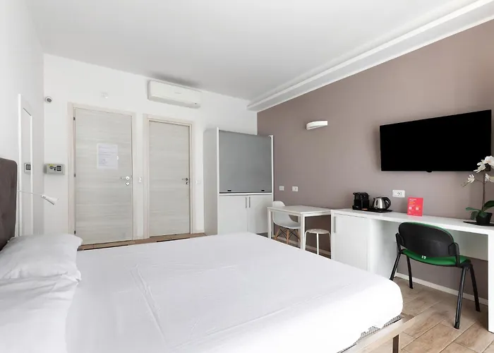 Cineteca Grey I By Wonderful Italy *