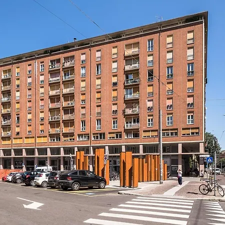 Cineteca Grey I By Wonderful Italy *